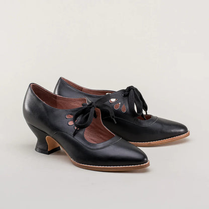 Women's Vintage Lace-Up Leather Heels