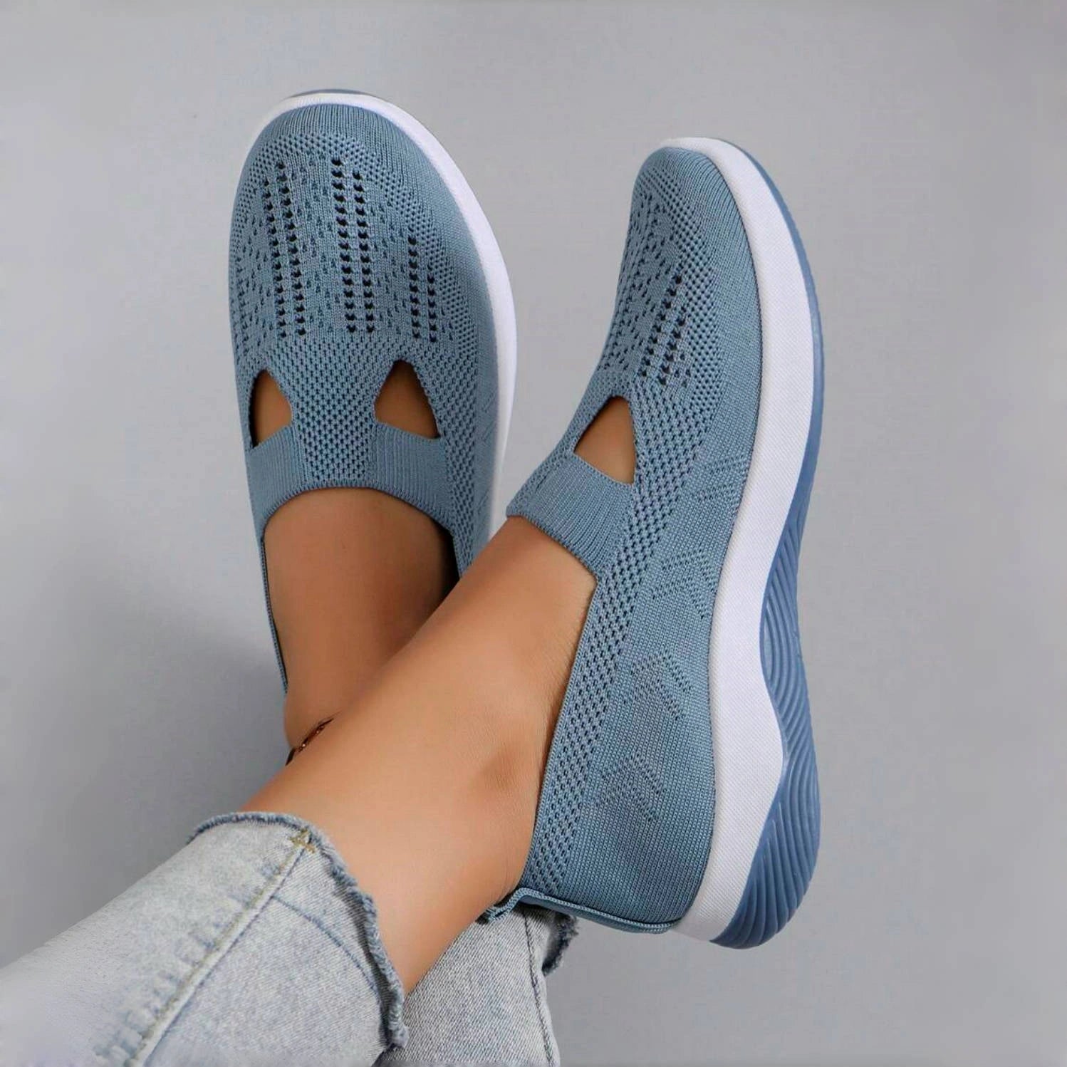 Women's comfortable breathable knitted sneakers