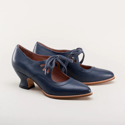 Women's Vintage Lace-Up Leather Heels