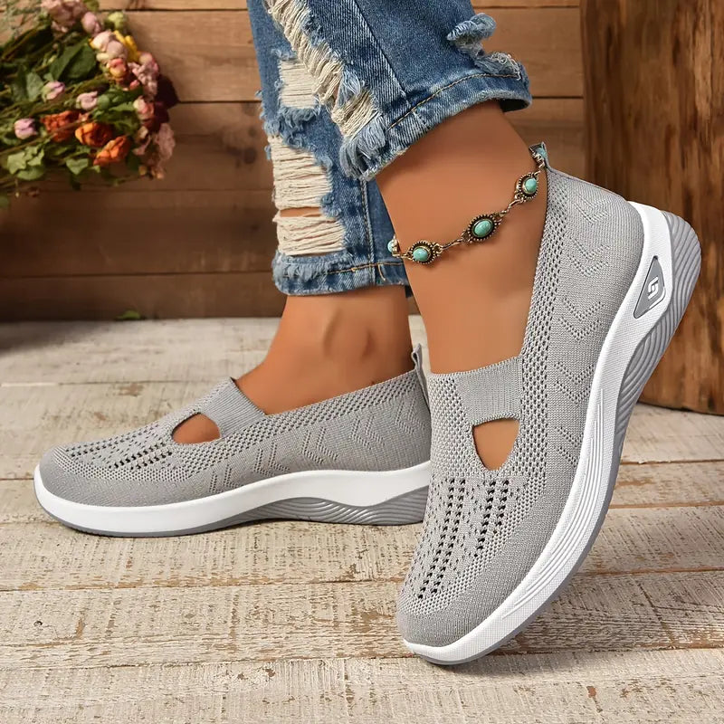 Women's comfortable breathable knitted sneakers