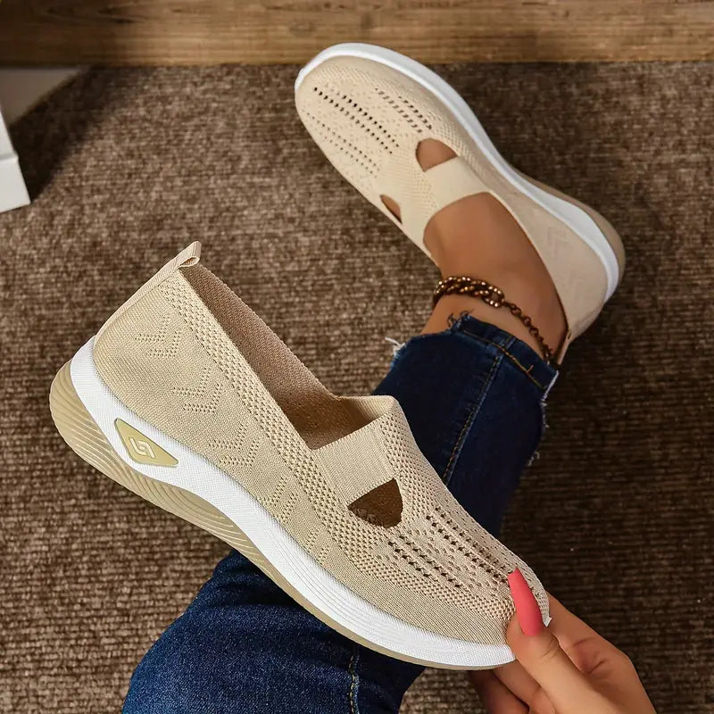 Women's comfortable breathable knitted sneakers