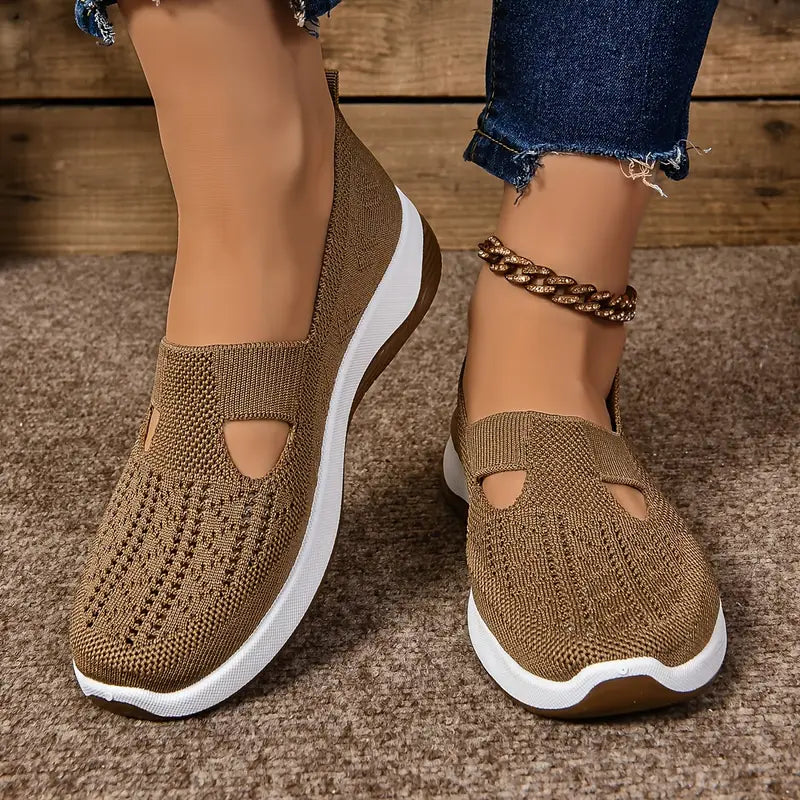Women's comfortable breathable knitted sneakers