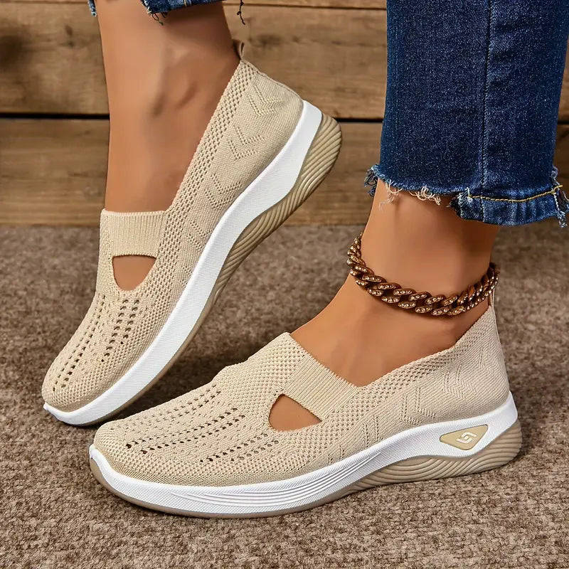 Women's comfortable breathable knitted sneakers