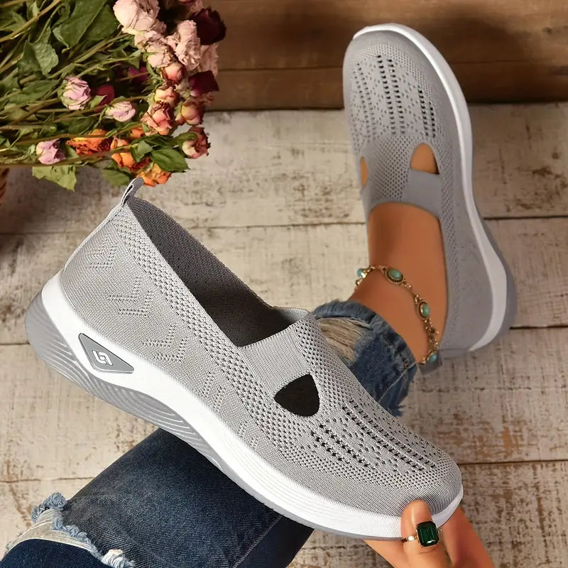 Women's comfortable breathable knitted sneakers