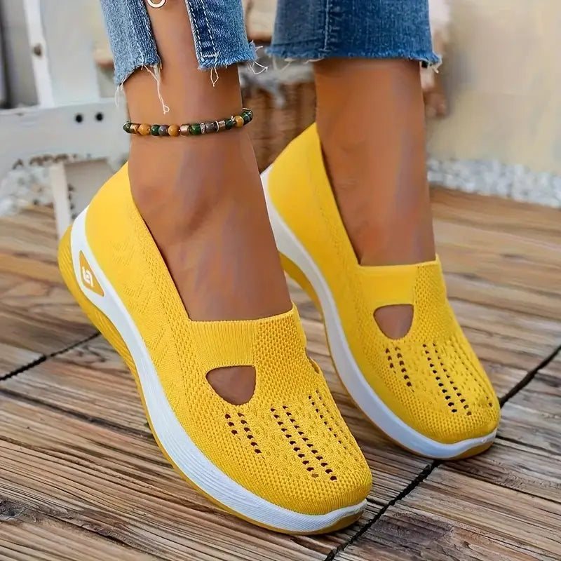 Women's comfortable breathable knitted sneakers