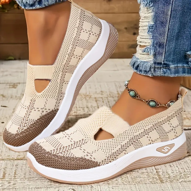 Women's comfortable breathable knitted sneakers