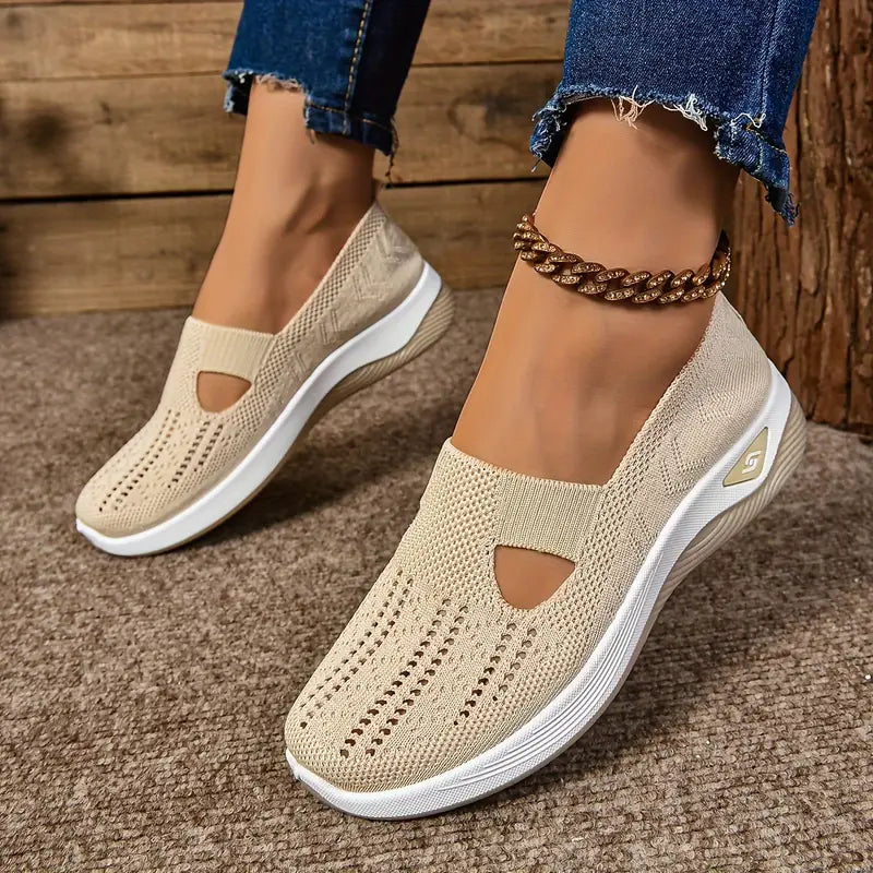 Women's comfortable breathable knitted sneakers